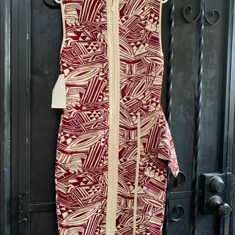Bodycon Dress NEW - Picture 4 of 8